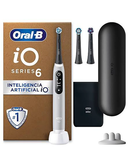 Oral-B iO 6 cepillo eléctrico gris con tres cabezales y estuche de viaje